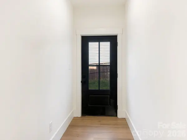 129 French ST #A, Charlotte, NC 28216