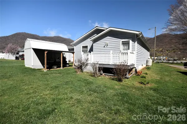 148 Market ST, Maggie Valley, NC 28751