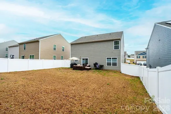 1808 Bright Hope LN, Dallas, NC 28034