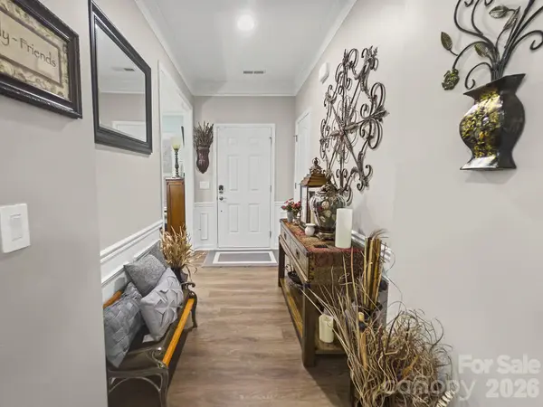 685 Birchway DR, Fort Mill, SC 29715