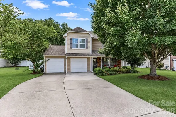 1123 Valley ST, Statesville, NC 28677
