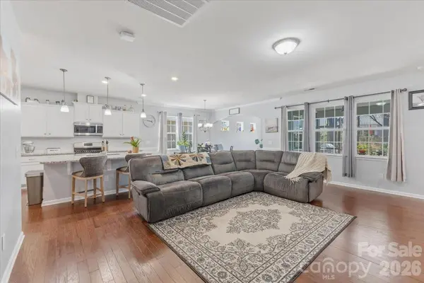 140 Picasso TRL, Mount Holly, NC 28120