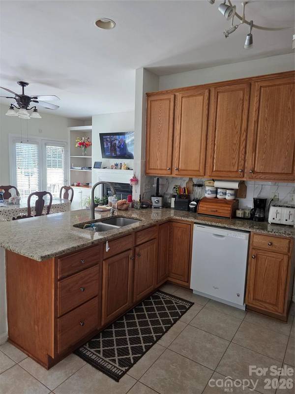 3615 Darlington RD #30, Matthews, NC 28105