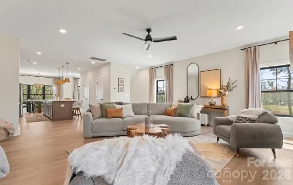 520 Mystic Park ALY #4, Huntersville, NC 28078