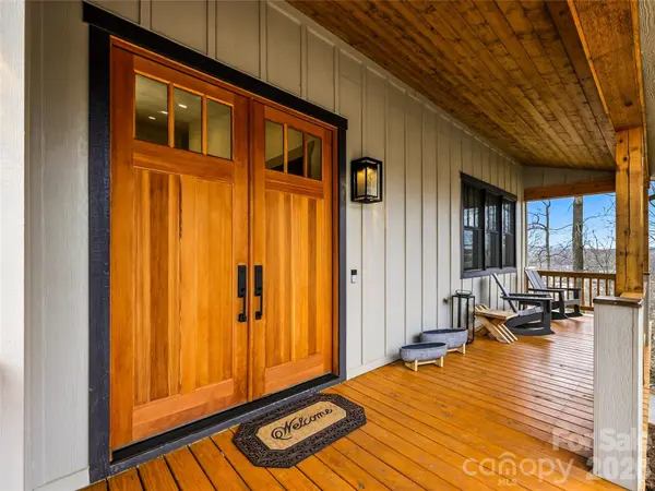 80 Caledonia RD, Asheville, NC 28803