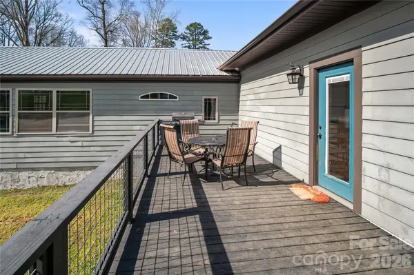 4107 Sandy Plains RD, Tryon, NC 28782