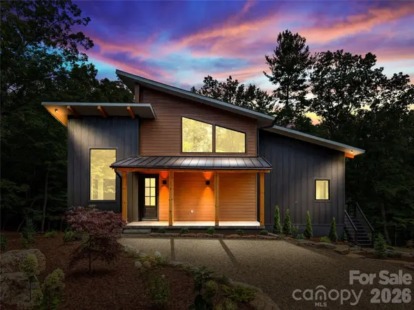 1180 West Lake RD, Marion, NC 28752