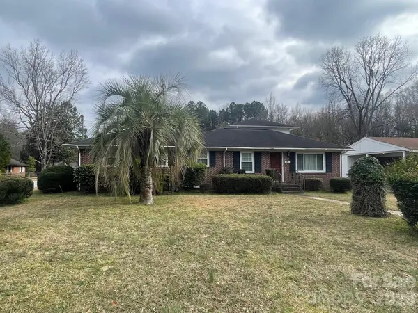 1529 W Market ST, Cheraw, SC 29520