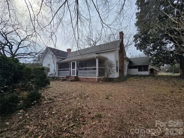 32547 Valley DR, Albemarle, NC 28001