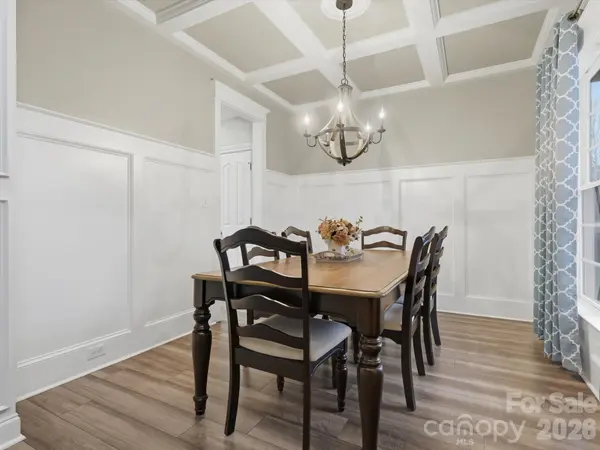 9414 Macquarie LN, Charlotte, NC 28227