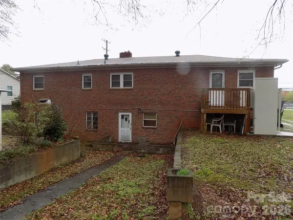 2605 Lowell RD, Gastonia, NC 28054