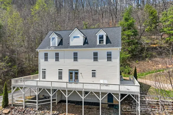 267 Eagles TRCE, Canton, NC 28716