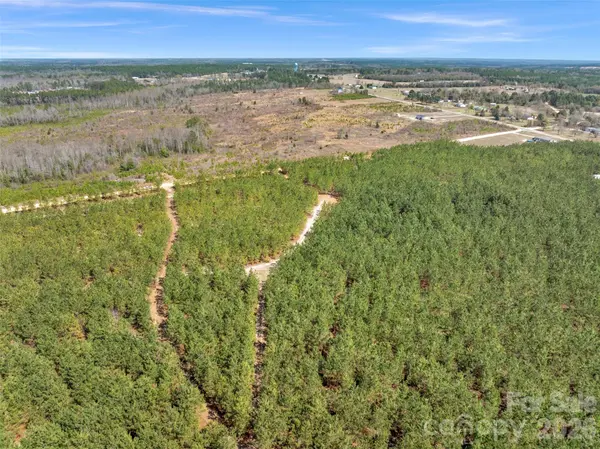 931 Charlie Johnson RD #8, Kershaw, SC 29067