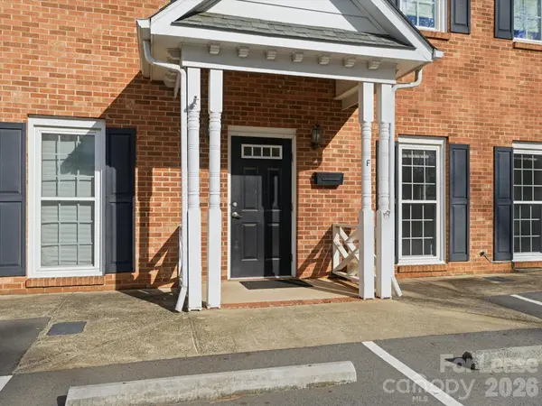 825 Majestic CT, Gastonia, NC 28054