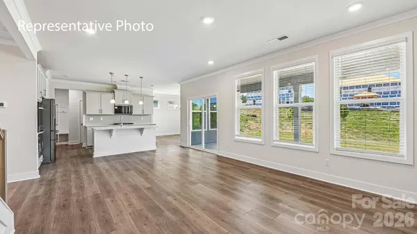 4151 Round Table DR, Gastonia, NC 28056