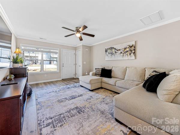 1214 Pauline Trail DR, Arden, NC 28704