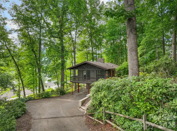 436 Crum DR, Lake Junaluska, NC 28745