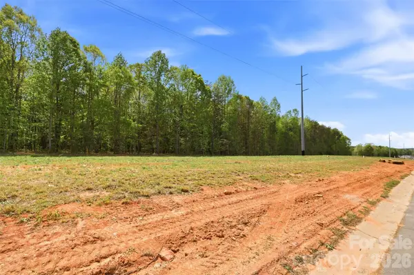 123 Whitney DR, Locust, NC 28097