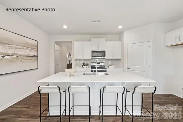7522 Bainbridge RD, Sherrills Ford, NC 28673