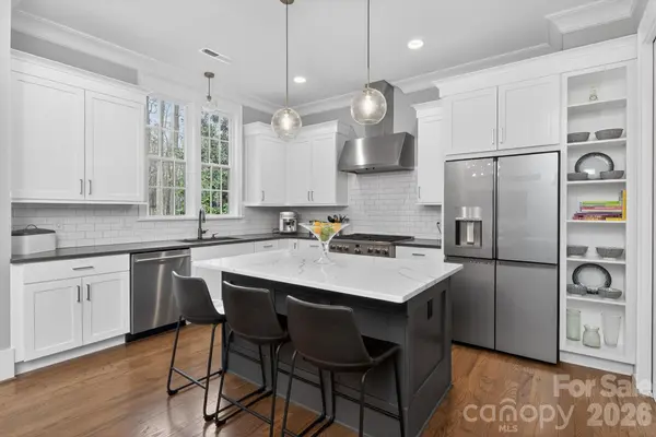 2815 Hillside Springs DR, Charlotte, NC 28209