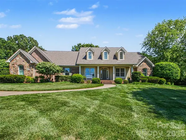 1422 Stone Gate DR, Shelby, NC 28150