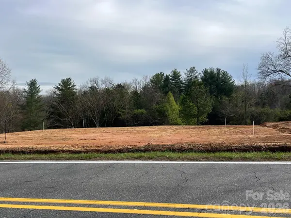 1002 Pinnacle Church RD, Nebo, NC 28761