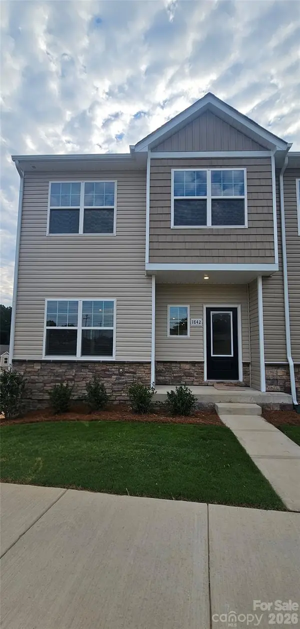 1846 Rhyne Elementary DR, Gastonia, NC 28052