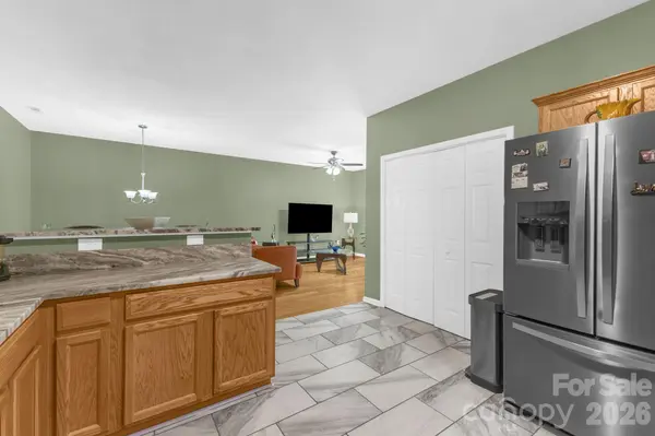 709 Villas CT, Asheville, NC 28806
