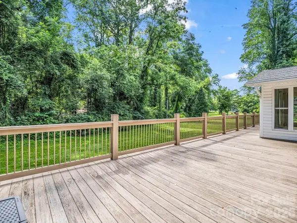 260 Warrior DR, Tryon, NC 28782