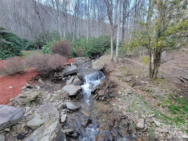 00 Rosewood LN #6, Maggie Valley, NC 28751
