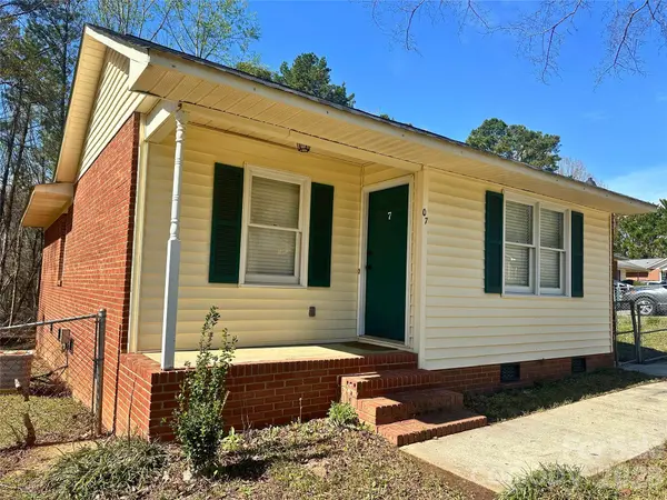 7 Rosewood LN, York, SC 29745