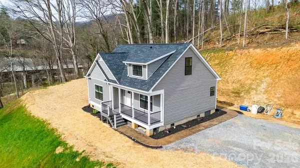 67 Patterson DR, Dillsboro, NC 28725