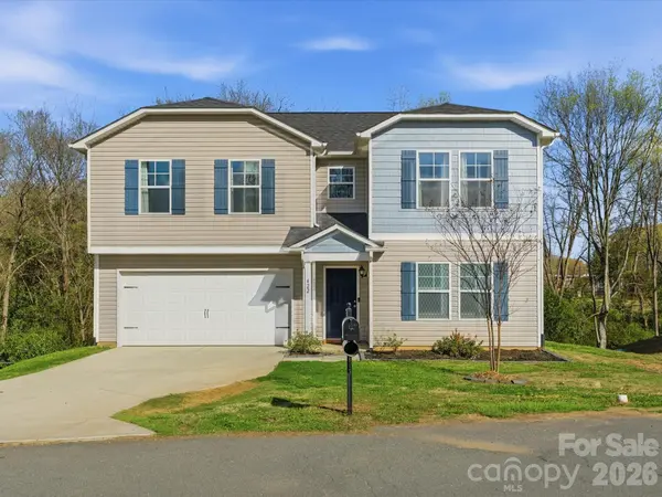 422 Perry LN, Marshville, NC 28103