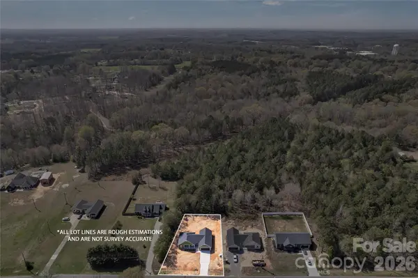 404 JC Dellinger RD, Cherryville, NC 28021