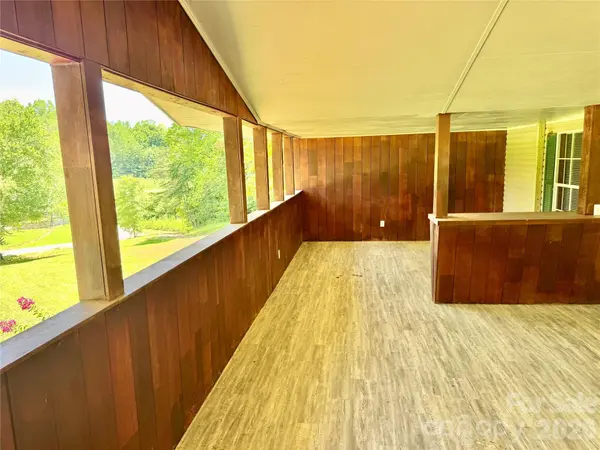 121 C & K DR, Taylorsville, NC 28681