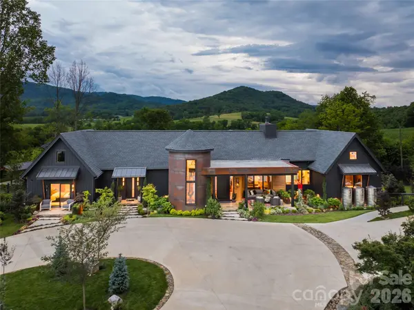 163 Annabelle Linn DR, Fairview, NC 28730