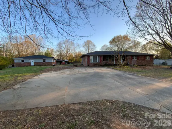154 Lovelace RD, Forest City, NC 28043