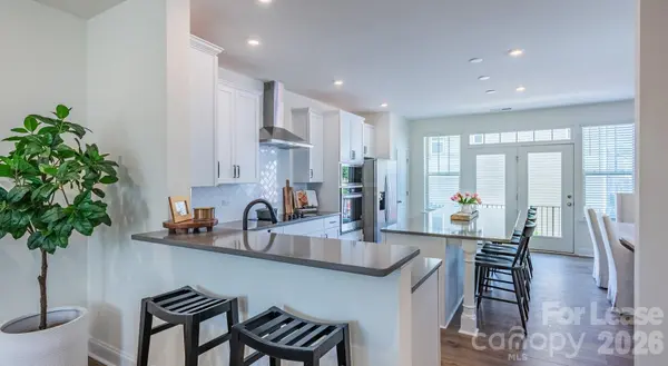 2635 W Trade ST #Paxton, Charlotte, NC 28208