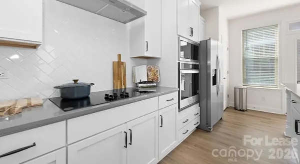 2635 W Trade ST #Greer, Charlotte, NC 28208