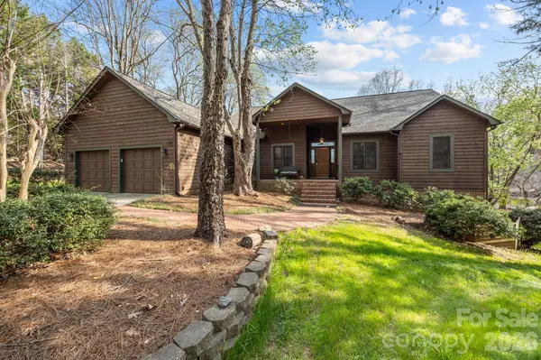 307 Stillwater RD, Troutman, NC 28166