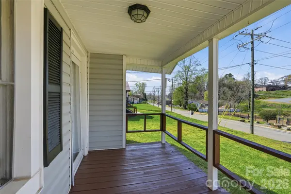 346 N Cleghorn ST, Rutherfordton, NC 28139