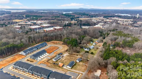 169 Crossrail RD, Mooresville, NC 28115