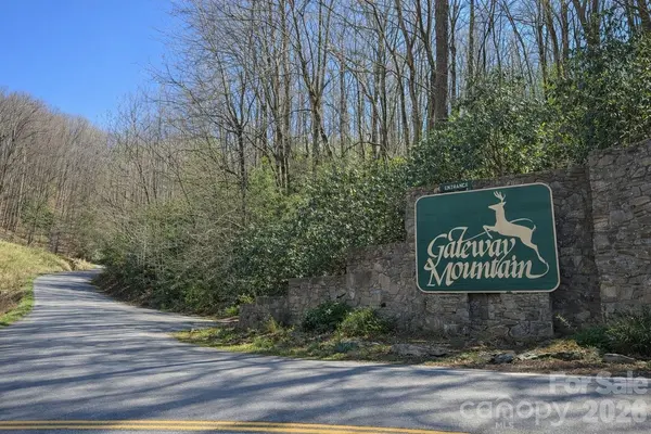 850 Harmonys Edge DR #850, Old Fort, NC 28762
