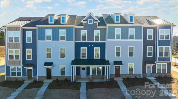 1018 Fairway Green LN #Landon, Charlotte, NC 28216