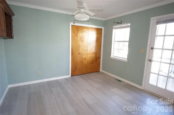 615 Hillcrest ST, Charlotte, NC 28206