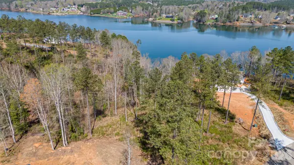 2221 Pikes Peak RDG, Connelly Springs, NC 28612