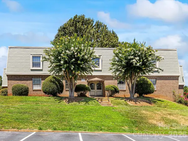 2616 Park RD #B, Charlotte, NC 28209