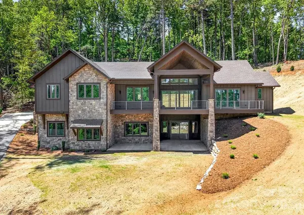 246 Northview DR, Hendersonville, NC 28791