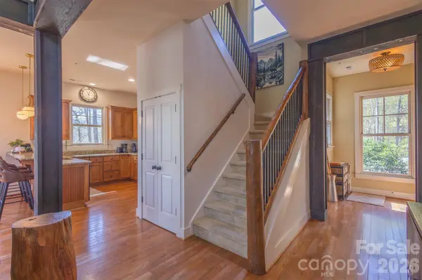 103 Southshore DR #B4, Tuckasegee, NC 28783