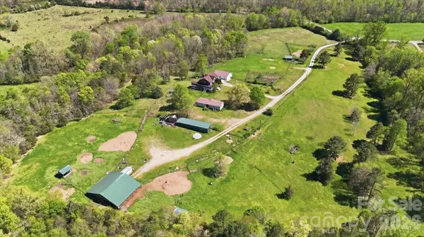 2976 / 2980 Propst RD, Clover, SC 29710